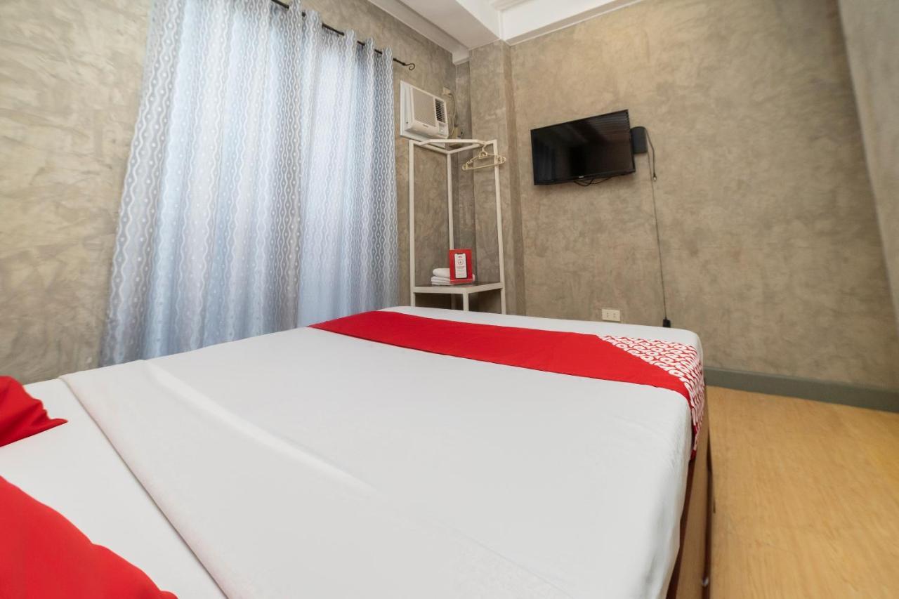 Oyo 471 Edilberto'S Bed And Breakfast Tagum Екстериор снимка