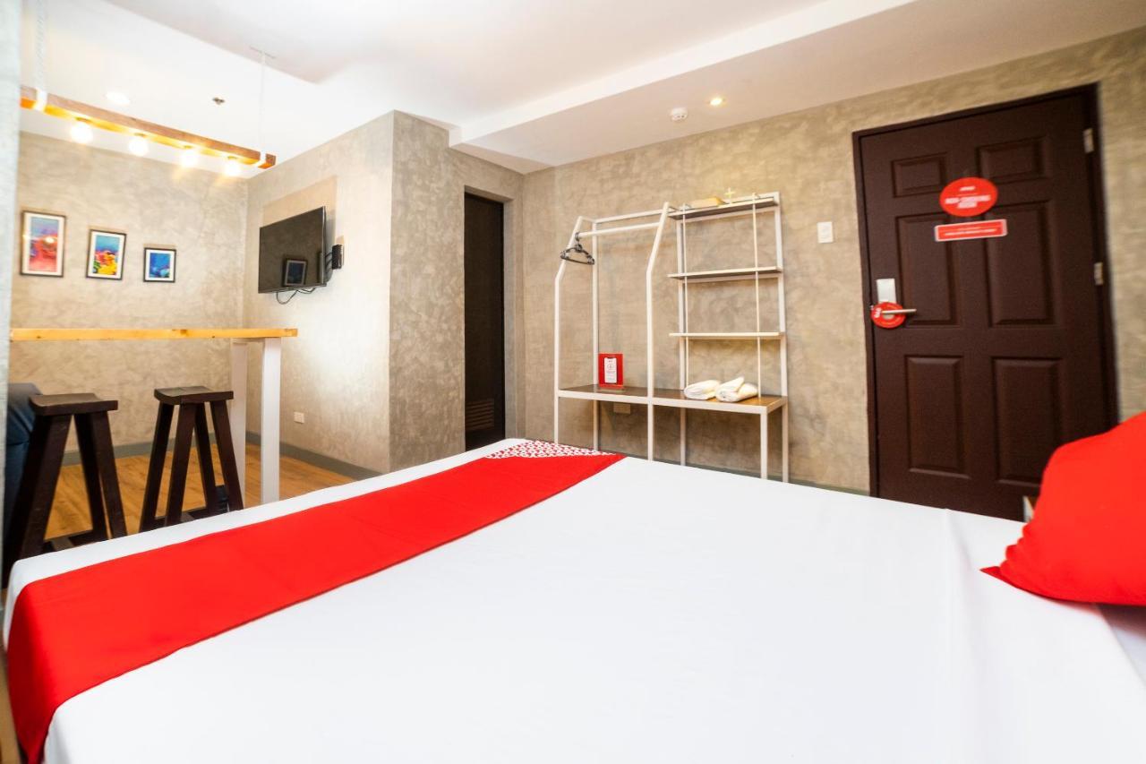 Oyo 471 Edilberto'S Bed And Breakfast Tagum Екстериор снимка